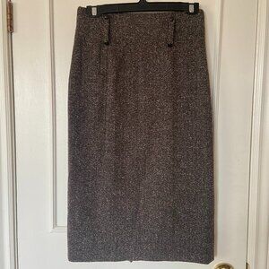 Joseph Ribkoff brown tweed skirt, leather button accent, Size 6